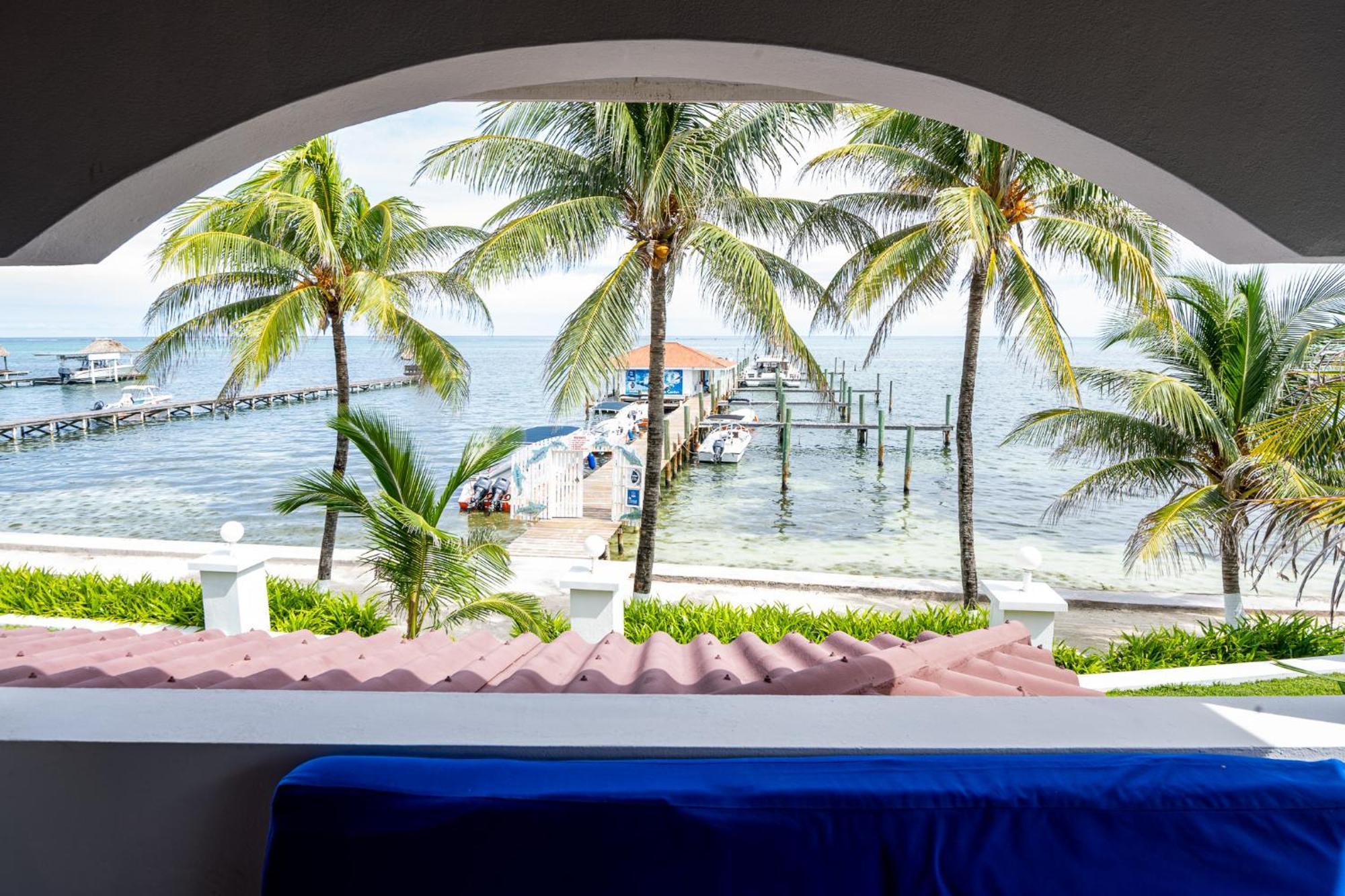 Hotel Isla Bonita Yacht Club San Pedro  Zimmer foto
